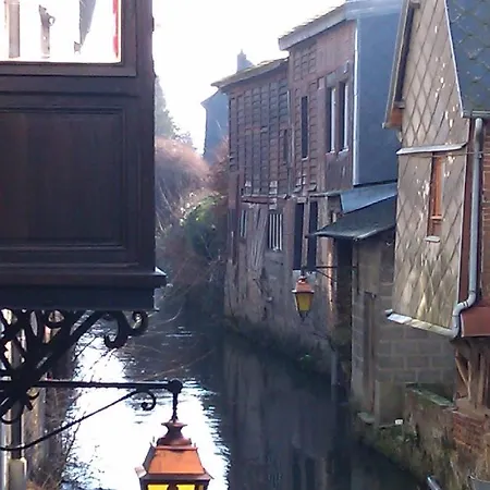 Le De La Vallee Шале *